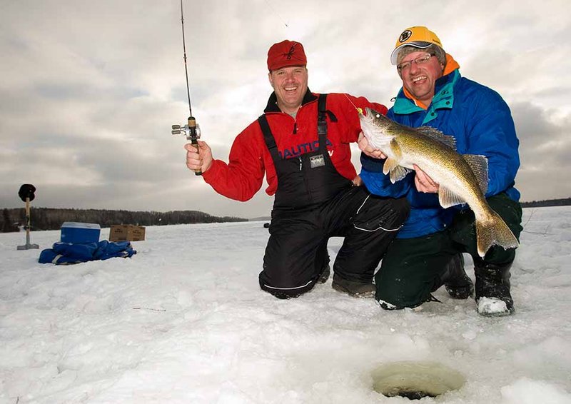 United Kigdom - ice fishing game
